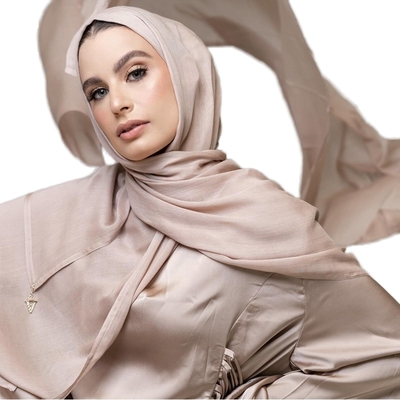 Supplier Wholesale Polyester Luxury Chiffon Fabric Plain Headscarf Black Premium Malaysian Heavy Pearl Chiffon Hijabs