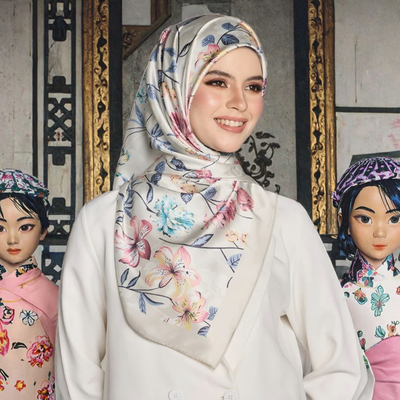 Customized Digital Printed Tudung Shimmer Hijab Traditional Muslim Department Item Satin Silk Scarves Shawls